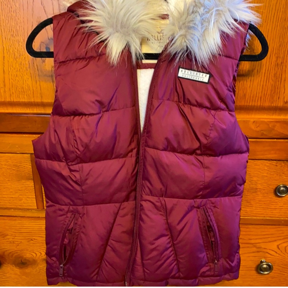 Hollister - Fur Hooded Vest